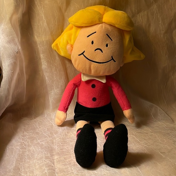 Kohls Cares Emily Elizabeth From Clifford the dog - Picture 1 of 8